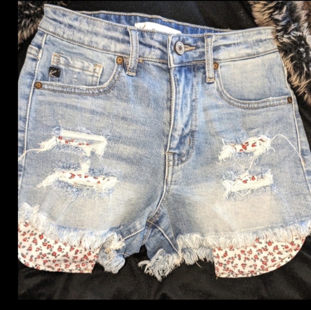 KanKan Jean Shorts//Size 25//Worn once GREAT condition!